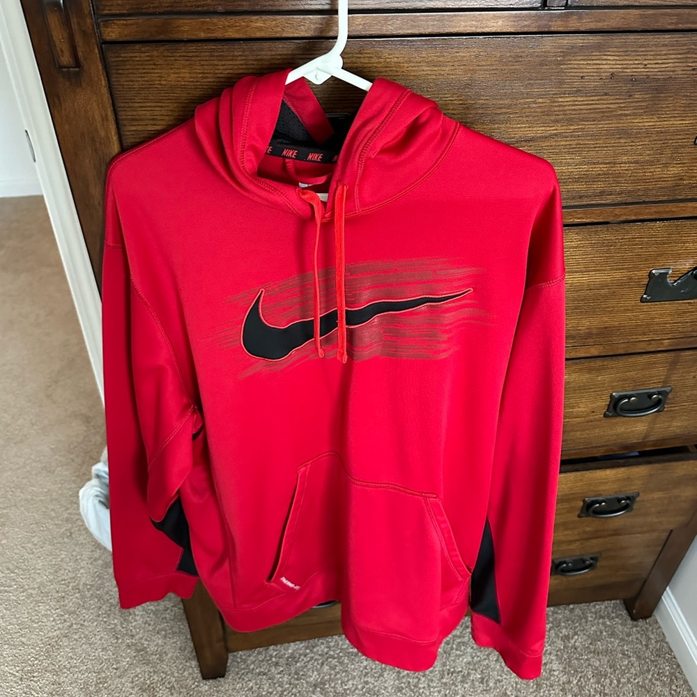 Nike men’s XL therma fit sweatshirt